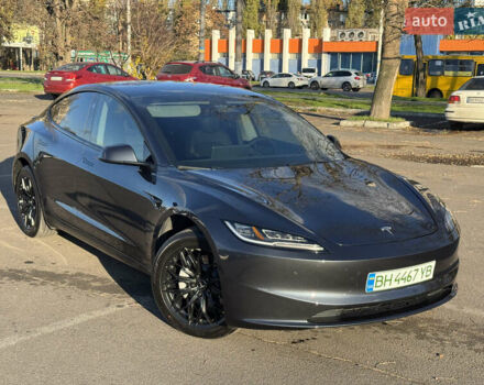 Серый Тесла Модель 3, объемом двигателя 0 л и пробегом 40 тыс. км за 28500 $, фото 4 на Automoto.ua
