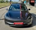 Серый Тесла Модель 3, объемом двигателя 0 л и пробегом 9 тыс. км за 28900 $, фото 1 на Automoto.ua
