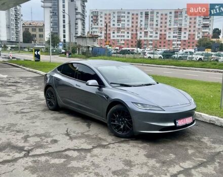 Серый Тесла Модель 3, объемом двигателя 0 л и пробегом 9 тыс. км за 26500 $, фото 8 на Automoto.ua