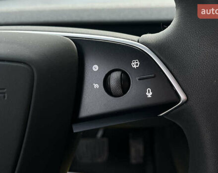 Серый Тесла Модель 3, объемом двигателя 0 л и пробегом 9 тыс. км за 33500 $, фото 16 на Automoto.ua