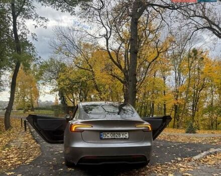 Тесла Модель 3 2024 у Львові на Automoto.ua Сірий Тесла Модель 3, об'ємом двигуна 0 л та пробігом 9 тис. км за 32500 $, фото 10 на Automoto.ua