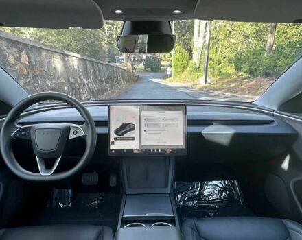 Серый Тесла Модель 3, объемом двигателя 0 л и пробегом 10 тыс. км за 15400 $, фото 10 на Automoto.ua