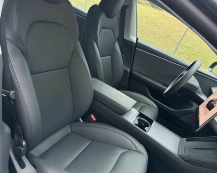 Серый Тесла Модель 3, объемом двигателя 0 л и пробегом 15 тыс. км за 16500 $, фото 8 на Automoto.ua