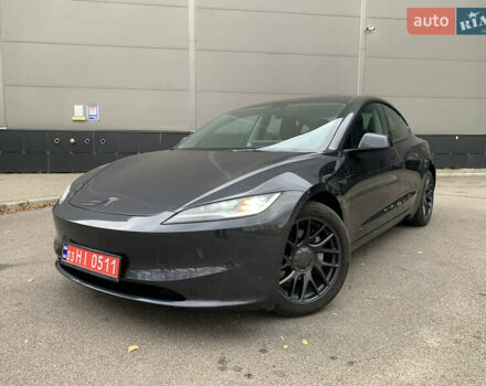 Серый Тесла Модель 3, объемом двигателя 0 л и пробегом 22 тыс. км за 32500 $, фото 1 на Automoto.ua
