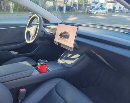 Тесла Модель 3 2024 у Одесі на Automoto.ua Сірий Тесла Модель 3, об'ємом двигуна 0 л та пробігом 27 тис. км за 32500 $, фото 12 на Automoto.ua