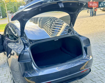 Тесла Модель 3 2024 у Івано-Франківську на Automoto.ua Сірий Тесла Модель 3, об'ємом двигуна 0 л та пробігом 5 тис. км за 27500 $, фото 107 на Automoto.ua