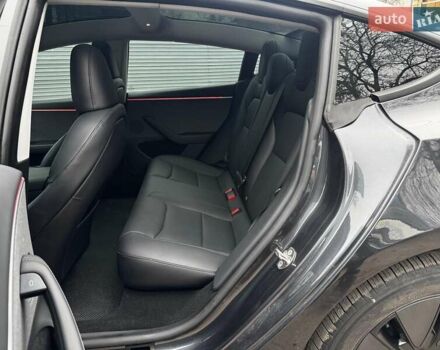 Сірий Тесла Модель 3, об'ємом двигуна 0 л та пробігом 29 тис. км за 26990 $, фото 27 на Automoto.ua