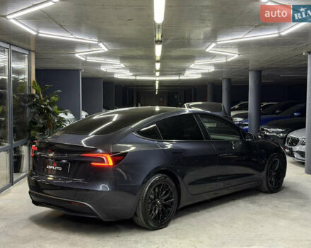 Серый Тесла Модель 3, объемом двигателя 0 л и пробегом 41 тыс. км за 25500 $, фото 13 на Automoto.ua