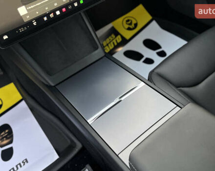 Серый Тесла Модель 3, объемом двигателя 0 л и пробегом 9 тыс. км за 33500 $, фото 17 на Automoto.ua