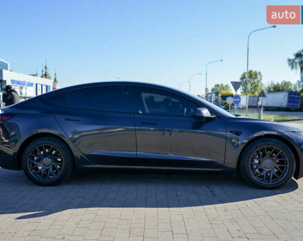 Серый Тесла Модель 3, объемом двигателя 0 л и пробегом 14 тыс. км за 31699 $, фото 41 на Automoto.ua