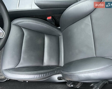 Сірий Тесла Модель 3, об'ємом двигуна 0 л та пробігом 70 тис. км за 26200 $, фото 23 на Automoto.ua