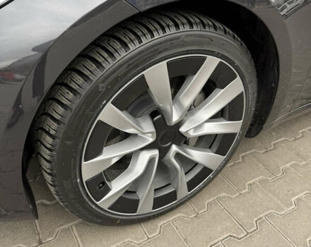 Серый Тесла Модель 3, объемом двигателя 0 л и пробегом 14 тыс. км за 35900 $, фото 2 на Automoto.ua