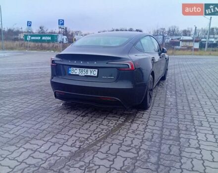 Серый Тесла Модель 3, объемом двигателя 0 л и пробегом 18 тыс. км за 33500 $, фото 8 на Automoto.ua