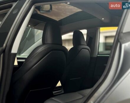 Серый Тесла Модель 3, объемом двигателя 0 л и пробегом 11 тыс. км за 31499 $, фото 15 на Automoto.ua