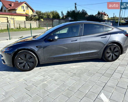 Серый Тесла Модель 3, объемом двигателя 0 л и пробегом 39 тыс. км за 25500 $, фото 4 на Automoto.ua