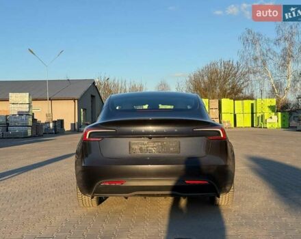 Сірий Тесла Модель 3, об'ємом двигуна 0 л та пробігом 3 тис. км за 27500 $, фото 6 на Automoto.ua