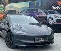Серый Тесла Модель 3, объемом двигателя 0 л и пробегом 4 тыс. км за 31000 $, фото 2 на Automoto.ua