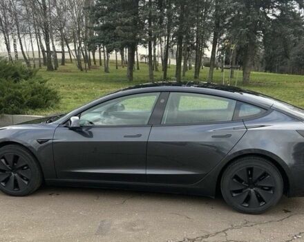 Серый Тесла Модель 3, объемом двигателя 0 л и пробегом 20 тыс. км за 27500 $, фото 6 на Automoto.ua