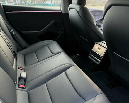 Серый Тесла Модель 3, объемом двигателя 0 л и пробегом 7 тыс. км за 32000 $, фото 35 на Automoto.ua