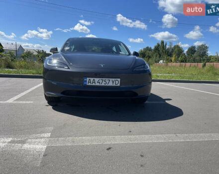 Серый Тесла Модель 3, объемом двигателя 0 л и пробегом 6 тыс. км за 30700 $, фото 2 на Automoto.ua