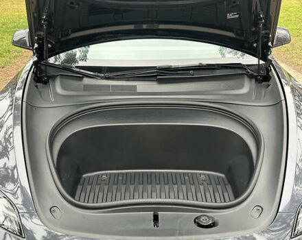 Сірий Тесла Модель 3, об'ємом двигуна 0 л та пробігом 20 тис. км за 27400 $, фото 17 на Automoto.ua