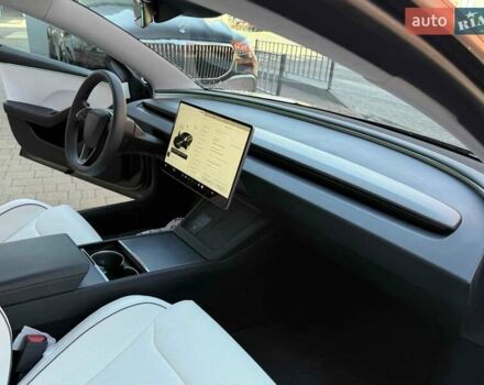 Тесла Модель 3 2024 у Львові на Automoto.ua Сірий Тесла Модель 3, об'ємом двигуна 0 л та пробігом 1 тис. км за 39900 $, фото 39 на Automoto.ua