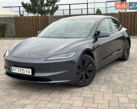 Сірий Тесла Модель 3, об'ємом двигуна 0 л та пробігом 2 тис. км за 28999 $, фото 1 на Automoto.ua
