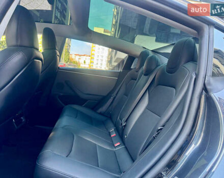 Сірий Тесла Модель 3, об'ємом двигуна 0 л та пробігом 5 тис. км за 29500 $, фото 67 на Automoto.ua