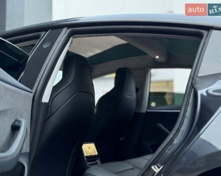 Сірий Тесла Модель 3, об'ємом двигуна 0 л та пробігом 9 тис. км за 39999 $, фото 15 на Automoto.ua