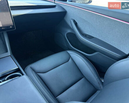 Сірий Тесла Модель 3, об'ємом двигуна 0 л та пробігом 33 тис. км за 27800 $, фото 11 на Automoto.ua
