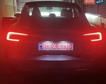 Сірий Тесла Модель 3, об'ємом двигуна 0 л та пробігом 20 тис. км за 28500 $, фото 18 на Automoto.ua