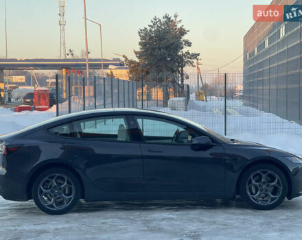 Сірий Тесла Модель 3, об'ємом двигуна 0 л та пробігом 7 тис. км за 32000 $, фото 4 на Automoto.ua