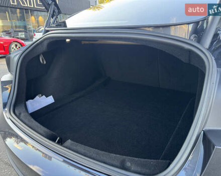 Серый Тесла Модель 3, объемом двигателя 0 л и пробегом 40 тыс. км за 28500 $, фото 21 на Automoto.ua