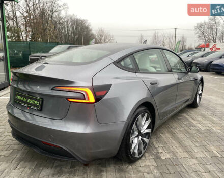 Серый Тесла Модель 3, объемом двигателя 0 л и пробегом 25 тыс. км за 30800 $, фото 1 на Automoto.ua
