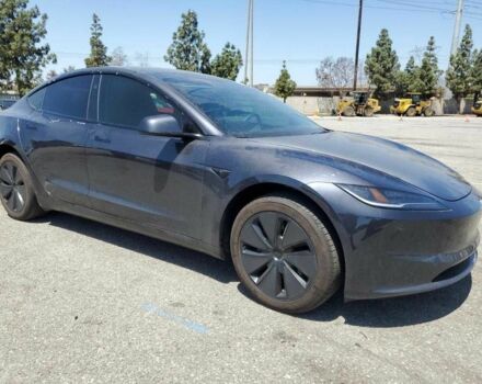 Серый Тесла Модель 3, объемом двигателя 0 л и пробегом 6 тыс. км за 12000 $, фото 3 на Automoto.ua
