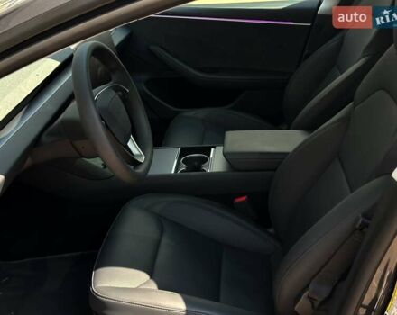 Сірий Тесла Модель 3, об'ємом двигуна 0 л та пробігом 5 тис. км за 34499 $, фото 8 на Automoto.ua