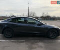 Серый Тесла Модель 3, объемом двигателя 0 л и пробегом 7 тыс. км за 32000 $, фото 5 на Automoto.ua