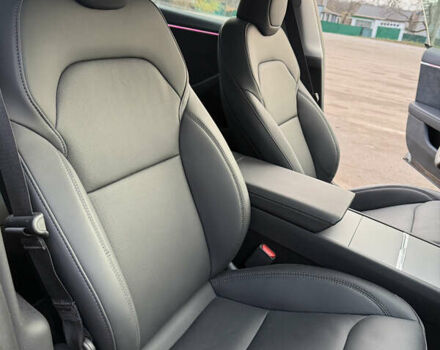 Серый Тесла Модель 3, объемом двигателя 0 л и пробегом 7 тыс. км за 32000 $, фото 37 на Automoto.ua