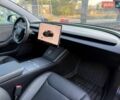 Серый Тесла Модель 3, объемом двигателя 0 л и пробегом 74 тыс. км за 27900 $, фото 34 на Automoto.ua