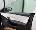 Серый Тесла Модель 3, объемом двигателя 0 л и пробегом 5 тыс. км за 36500 $, фото 13 на Automoto.ua