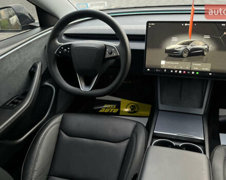 Серый Тесла Модель 3, объемом двигателя 0 л и пробегом 9 тыс. км за 33500 $, фото 10 на Automoto.ua