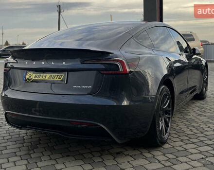 Серый Тесла Модель 3, объемом двигателя 0 л и пробегом 9 тыс. км за 33500 $, фото 6 на Automoto.ua