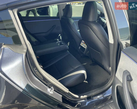 Сірий Тесла Модель 3, об'ємом двигуна 0 л та пробігом 17 тис. км за 25900 $, фото 7 на Automoto.ua