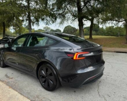 Серый Тесла Модель 3, объемом двигателя 0 л и пробегом 15 тыс. км за 16500 $, фото 4 на Automoto.ua