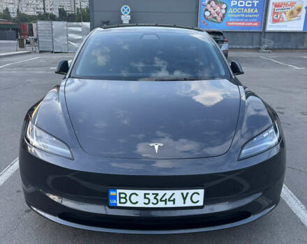 Серый Тесла Модель 3, объемом двигателя 0 л и пробегом 9 тыс. км за 28500 $, фото 4 на Automoto.ua