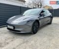 Серый Тесла Модель 3, объемом двигателя 0 л и пробегом 8 тыс. км за 26500 $, фото 2 на Automoto.ua