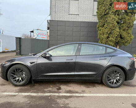 Серый Тесла Модель 3, объемом двигателя 0 л и пробегом 7 тыс. км за 32000 $, фото 21 на Automoto.ua