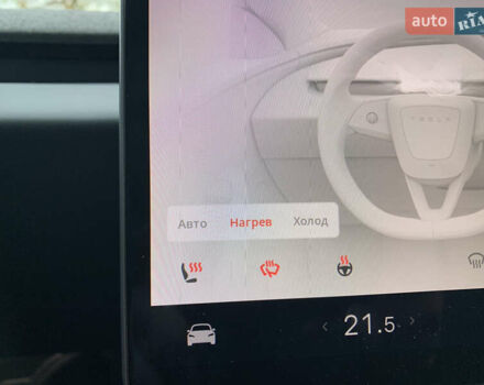 Серый Тесла Модель 3, объемом двигателя 0 л и пробегом 22 тыс. км за 32500 $, фото 59 на Automoto.ua