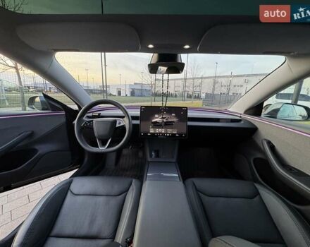 Сірий Тесла Модель 3, об'ємом двигуна 0 л та пробігом 27 тис. км за 28100 $, фото 13 на Automoto.ua