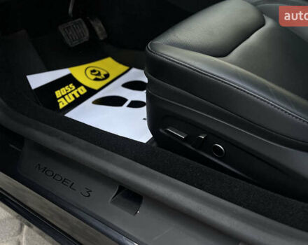 Серый Тесла Модель 3, объемом двигателя 0 л и пробегом 9 тыс. км за 33500 $, фото 19 на Automoto.ua